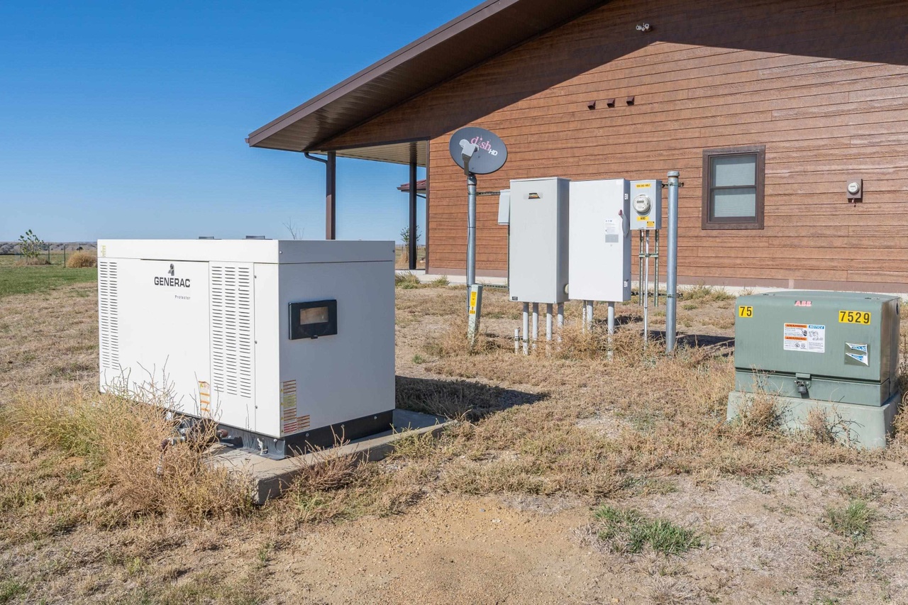 Milesville, South Dakota, 57553, United States, 4 Bedrooms Bedrooms, ,4 BathroomsBathrooms,Residential,Forsale,1962262