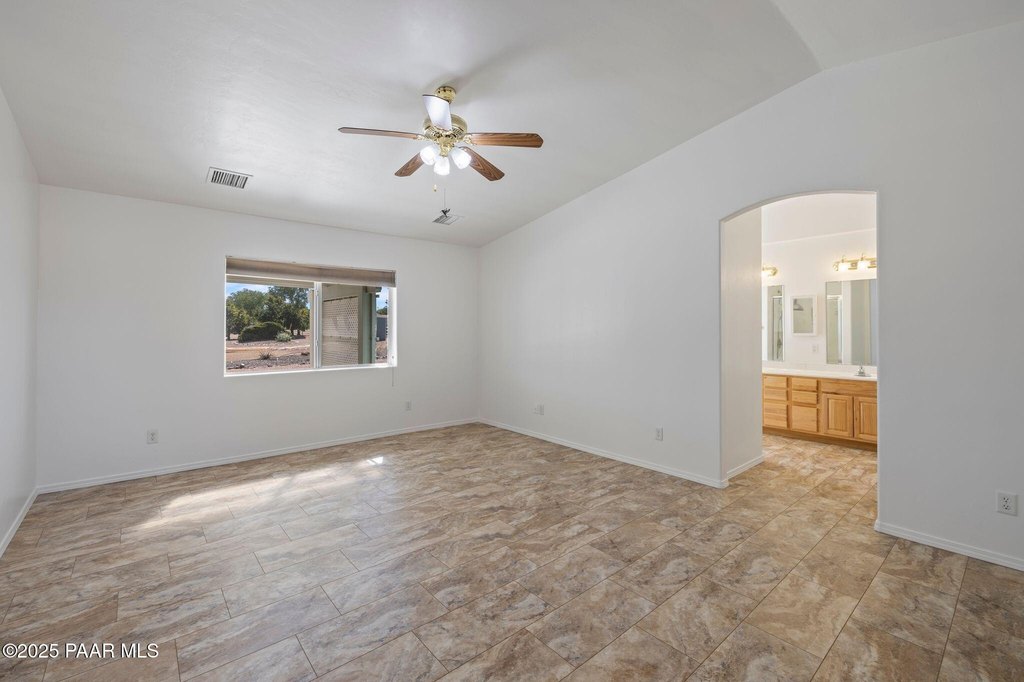 Chino Valley, Arizona, 86323, United States, 3 Bedrooms Bedrooms, ,2 BathroomsBathrooms,Residential,Forsale,1994067