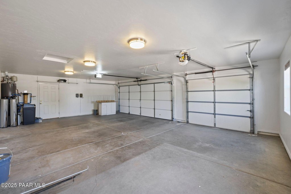 Chino Valley, Arizona, 86323, United States, 3 Bedrooms Bedrooms, ,2 BathroomsBathrooms,Residential,Forsale,1994067