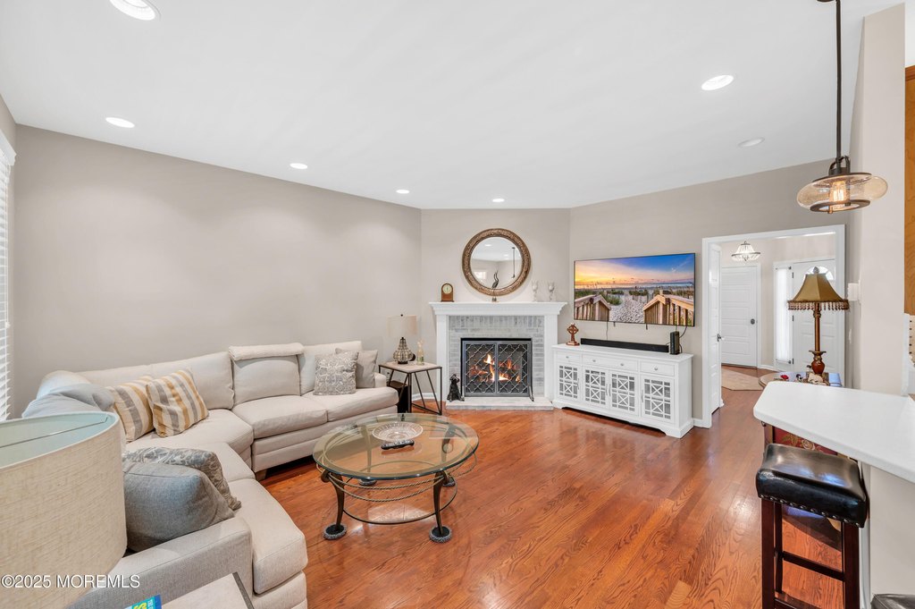 Brielle, New Jersey, 08730, United States, 3 Bedrooms Bedrooms, ,2.5 BathroomsBathrooms,Residential,Forsale,1984549