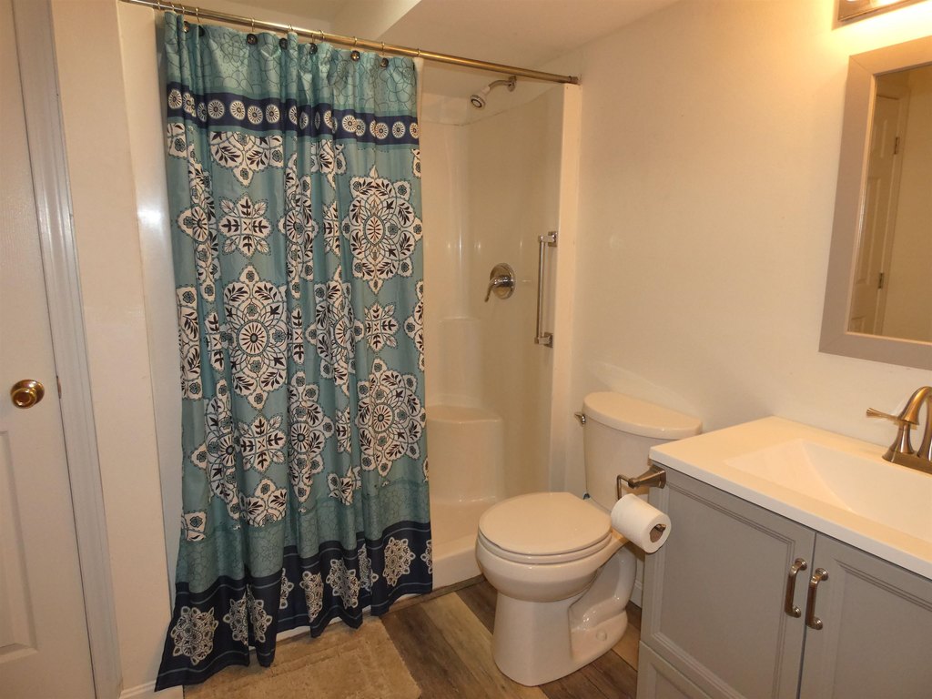 Ossipee, New Hampshire, 03814, United States, 2 Bedrooms Bedrooms, ,2 BathroomsBathrooms,Residential,Forsale,2002406