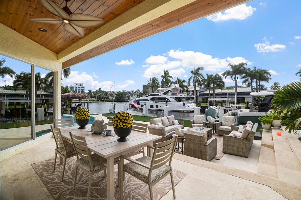 Delray Beach, Florida, 33483, United States, 4 Bedrooms Bedrooms, ,3.5 BathroomsBathrooms,Residential,Forsale,1969898