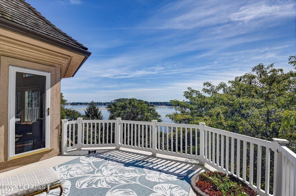 Brielle, New Jersey, 08730, United States, 5 Bedrooms Bedrooms, ,5.5 BathroomsBathrooms,Residential,Forsale,1984556