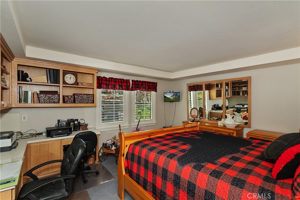 Lake Arrowhead, California, 92352, United States, 3 Bedrooms Bedrooms, ,2.5 BathroomsBathrooms,Residential,Forsale,2004863