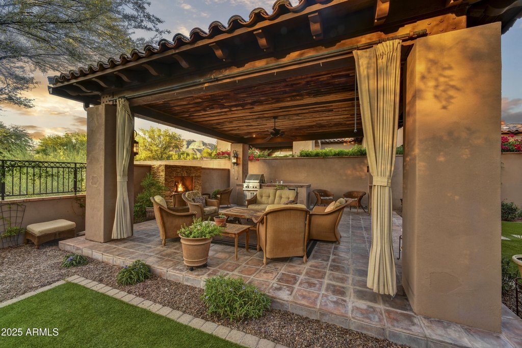 Gold Canyon, Arizona, 85118, United States, 2 Bedrooms Bedrooms, ,2 BathroomsBathrooms,Residential,Forsale,1971061