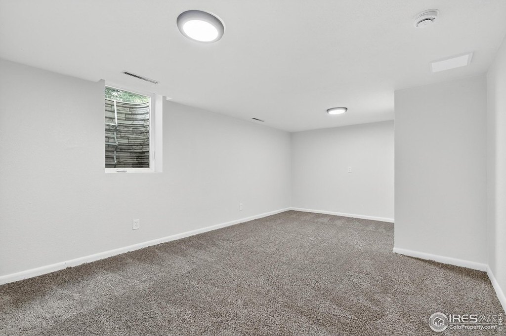 Loveland, Colorado, 80537, United States, 4 Bedrooms Bedrooms, ,2 BathroomsBathrooms,Residential,Forsale,2000013