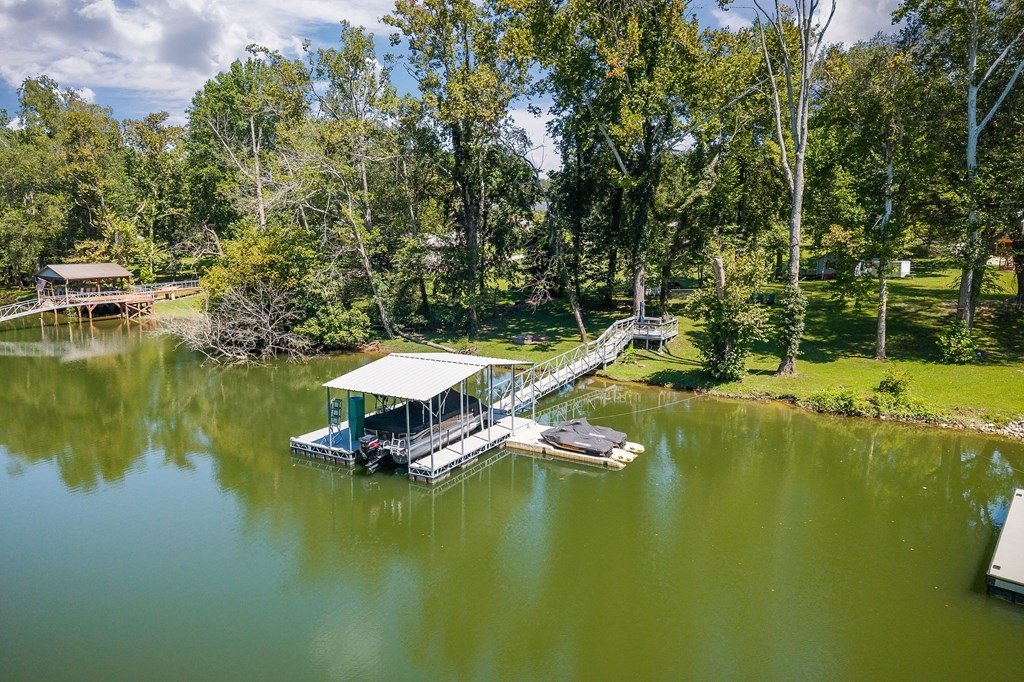 Sparta, Tennessee, 38583, United States, 3 Bedrooms Bedrooms, ,2.5 BathroomsBathrooms,Residential,Forsale,1996598