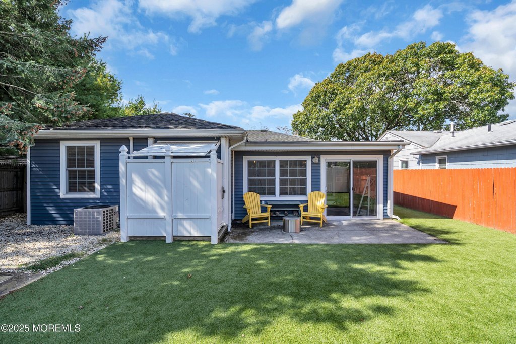 Point Pleasant, New Jersey, 08742, United States, 3 Bedrooms Bedrooms, ,2 BathroomsBathrooms,Residential,Forsale,1994016