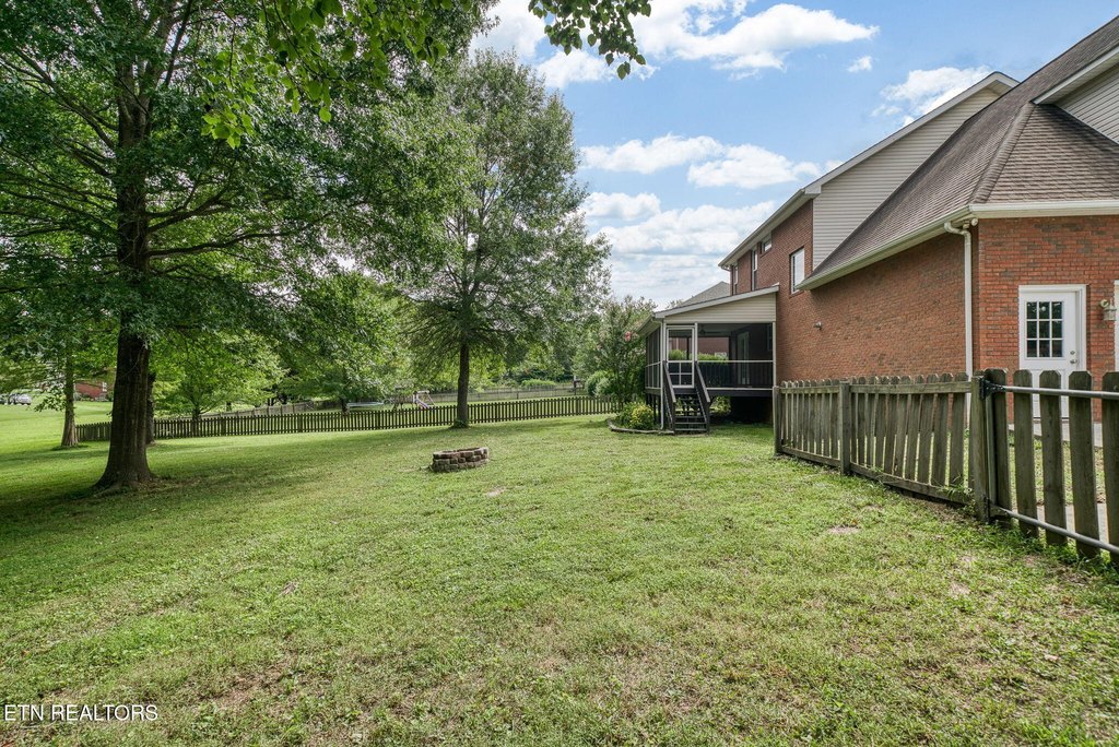 Cookeville, Tennessee, 38506, United States, 3 Bedrooms Bedrooms, ,2.5 BathroomsBathrooms,Residential,Forsale,1942468