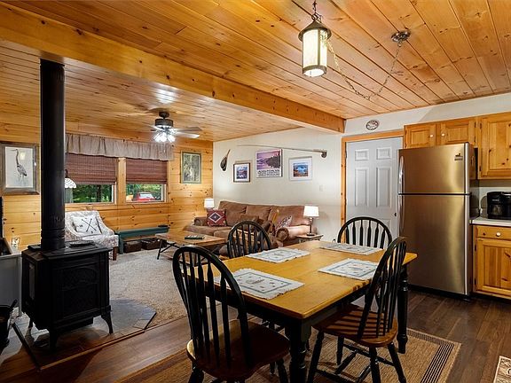 Eagle Bay, New York, 13331, United States, 3 Bedrooms Bedrooms, ,2 BathroomsBathrooms,Residential,Forsale,1969693