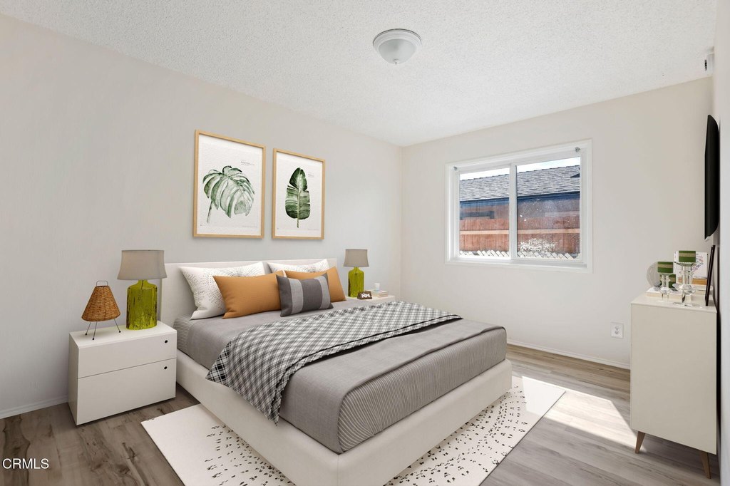 Ventura, California, 93003, United States, 3 Bedrooms Bedrooms, ,2 BathroomsBathrooms,Residential,Forsale,1985946