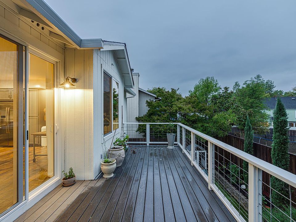 Rohnert Park, California, 94928, United States, 3 Bedrooms Bedrooms, ,2 BathroomsBathrooms,Residential,Forsale,1985923