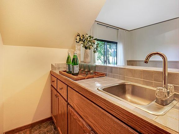 Santa Rosa, California, 95409, United States, 3 Bedrooms Bedrooms, ,2 BathroomsBathrooms,Residential,Forsale,1985924