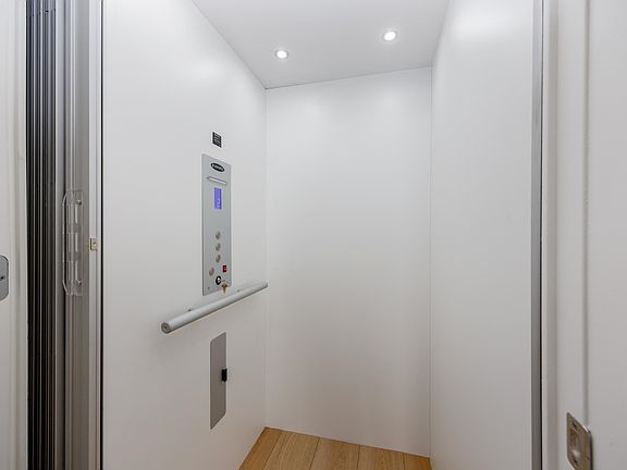 North Wildwood, New Jersey, 08260, United States, 4 Bedrooms Bedrooms, ,3 BathroomsBathrooms,Residential,Forsale,1967263