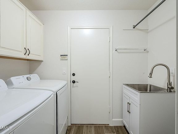 Chandler, Arizona, 85226, United States, 3 Bedrooms Bedrooms, ,2 BathroomsBathrooms,Residential,Forsale,1971076