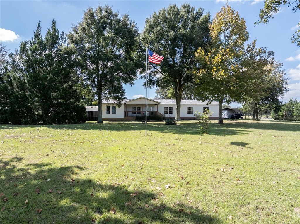 MORRISTON, Florida, 32668, United States, 4 Bedrooms Bedrooms, ,2 BathroomsBathrooms,Residential,Forsale,1994117