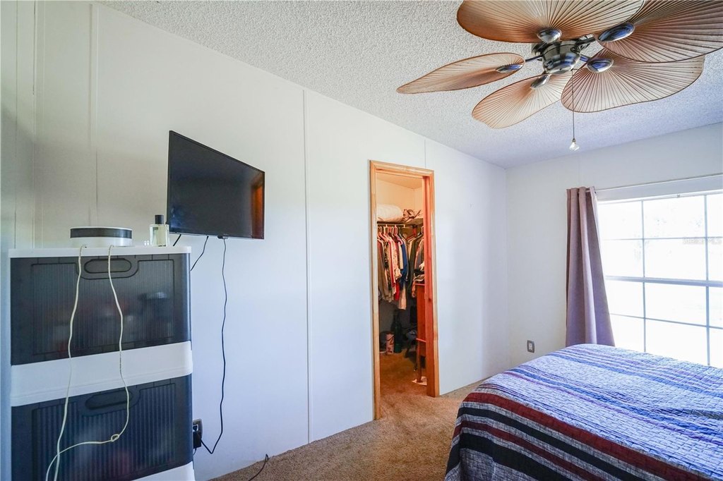 MORRISTON, Florida, 32668, United States, 4 Bedrooms Bedrooms, ,2 BathroomsBathrooms,Residential,Forsale,1994117