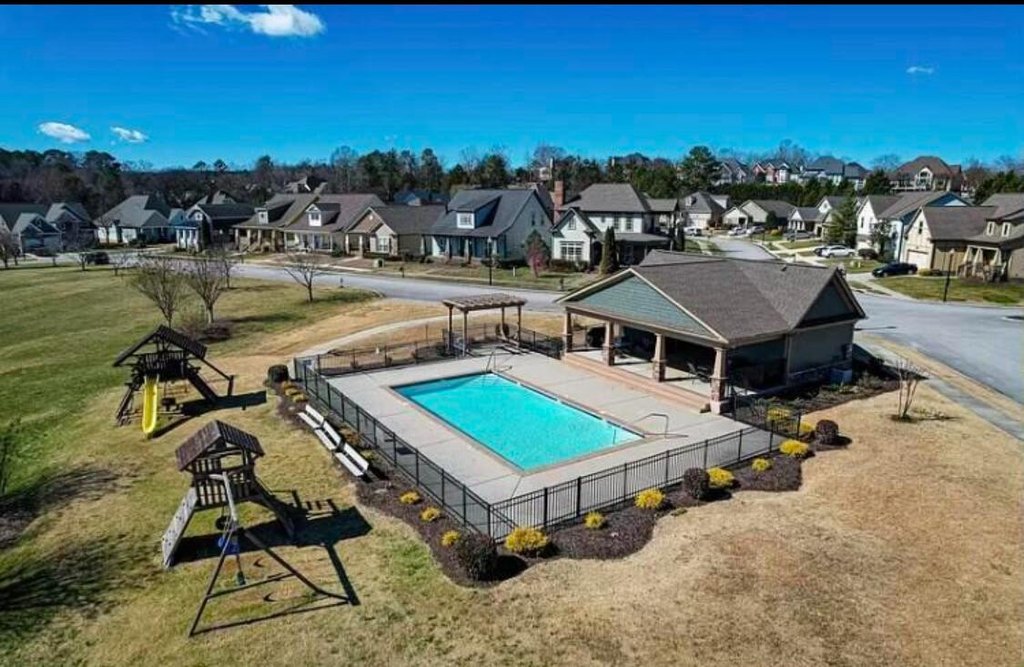 Ooltewah, Tennessee, 37363, United States, 5 Bedrooms Bedrooms, ,3.5 BathroomsBathrooms,Residential,Forsale,2009581