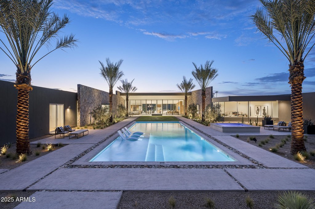 Paradise Valley, Arizona, 85253, United States, 5 Bedrooms Bedrooms, ,6 BathroomsBathrooms,Residential,Forsale,2000265