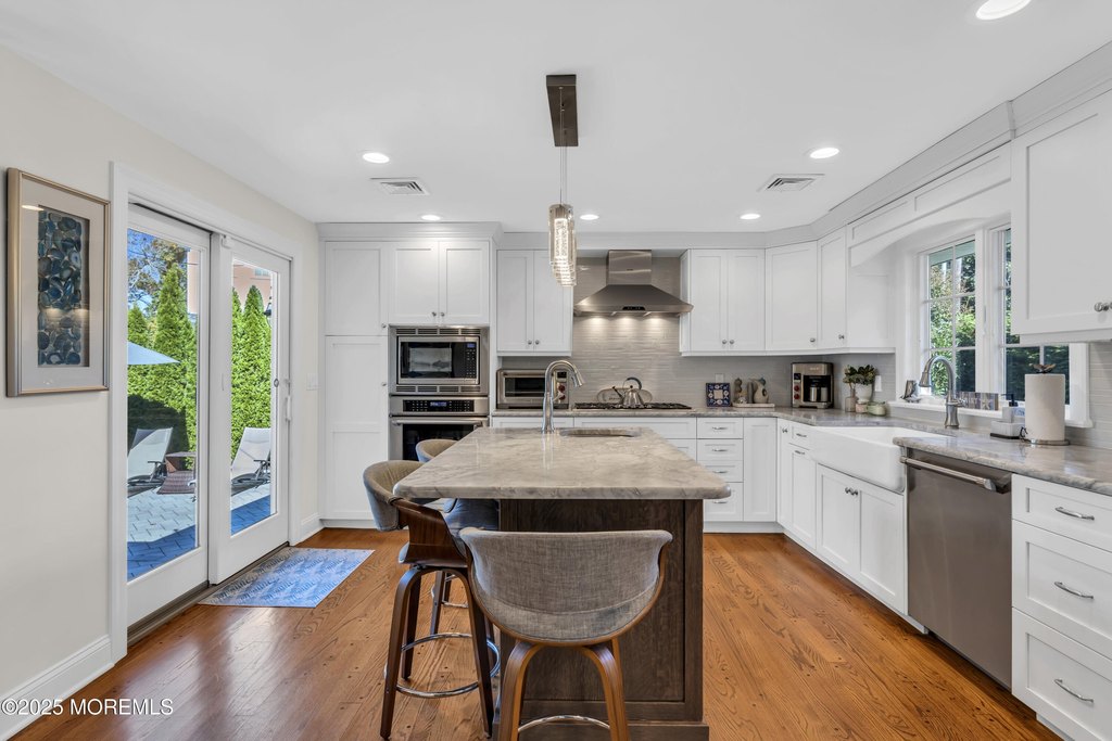 Sea Girt, New Jersey, 08750, United States, 3 Bedrooms Bedrooms, ,2.5 BathroomsBathrooms,Residential,Forsale,1984575