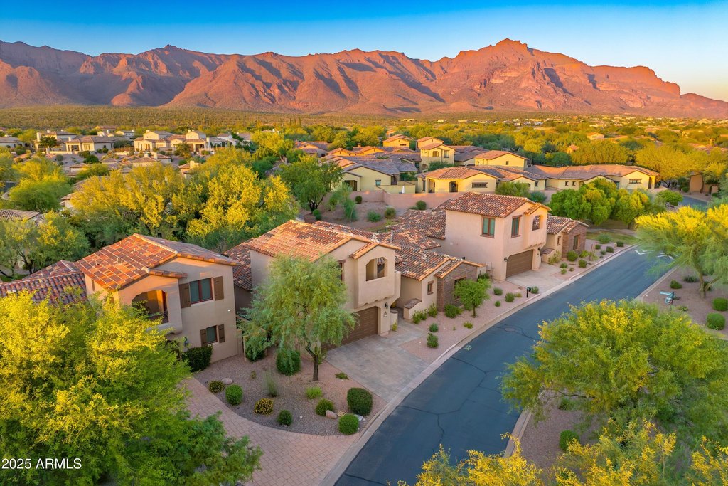 Gold Canyon, Arizona, 85118, United States, 3 Bedrooms Bedrooms, ,3 BathroomsBathrooms,Residential,Forsale,2000277