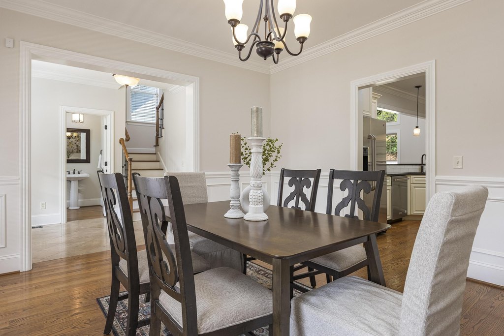 Chattanooga, Tennessee, 37415, United States, 4 Bedrooms Bedrooms, ,2.5 BathroomsBathrooms,Residential,Forsale,1995340