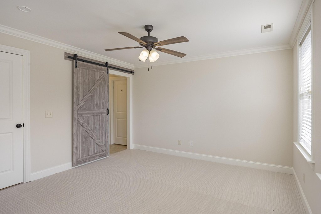 Chattanooga, Tennessee, 37415, United States, 4 Bedrooms Bedrooms, ,2.5 BathroomsBathrooms,Residential,Forsale,1995340