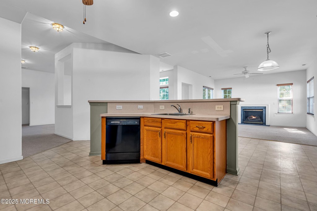 Manchester, New Jersey, 08759, United States, 2 Bedrooms Bedrooms, ,2 BathroomsBathrooms,Residential,Forsale,1994027