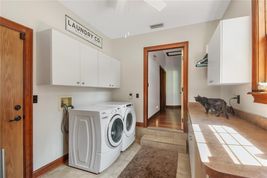 MORRISTON, Florida, 32668, United States, 4 Bedrooms Bedrooms, ,3.5 BathroomsBathrooms,Residential,Forsale,2010925