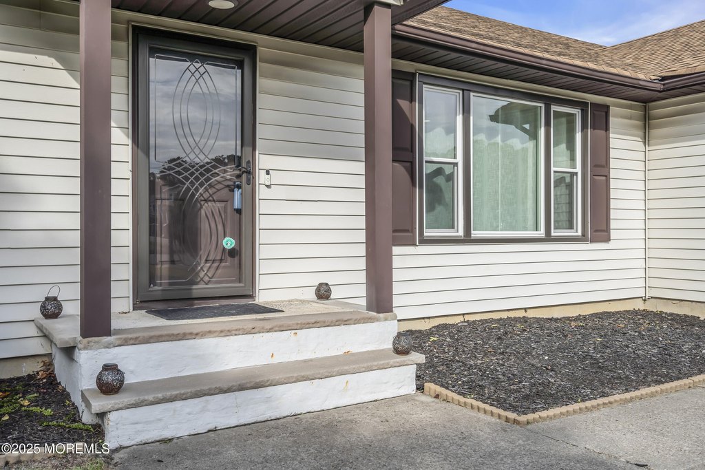 Toms River, New Jersey, 08753, United States, 3 Bedrooms Bedrooms, ,2 BathroomsBathrooms,Residential,Forsale,1994030