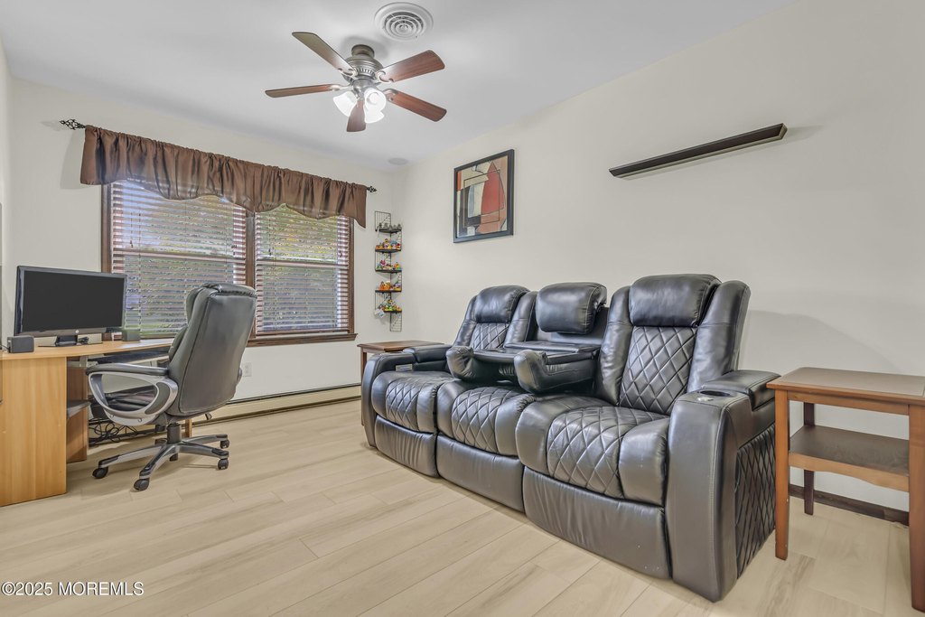 Toms River, New Jersey, 08753, United States, 3 Bedrooms Bedrooms, ,2 BathroomsBathrooms,Residential,Forsale,1994030