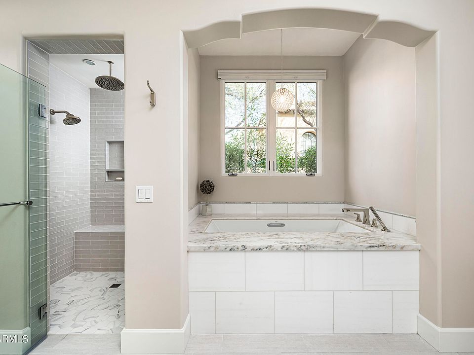 Scottsdale, Arizona, 85255, United States, 3 Bedrooms Bedrooms, ,5 BathroomsBathrooms,Residential,Forsale,1971079