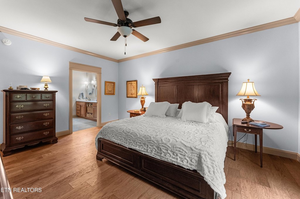 Crossville, Tennessee, 38558, United States, 4 Bedrooms Bedrooms, ,3 BathroomsBathrooms,Residential,Forsale,1952849