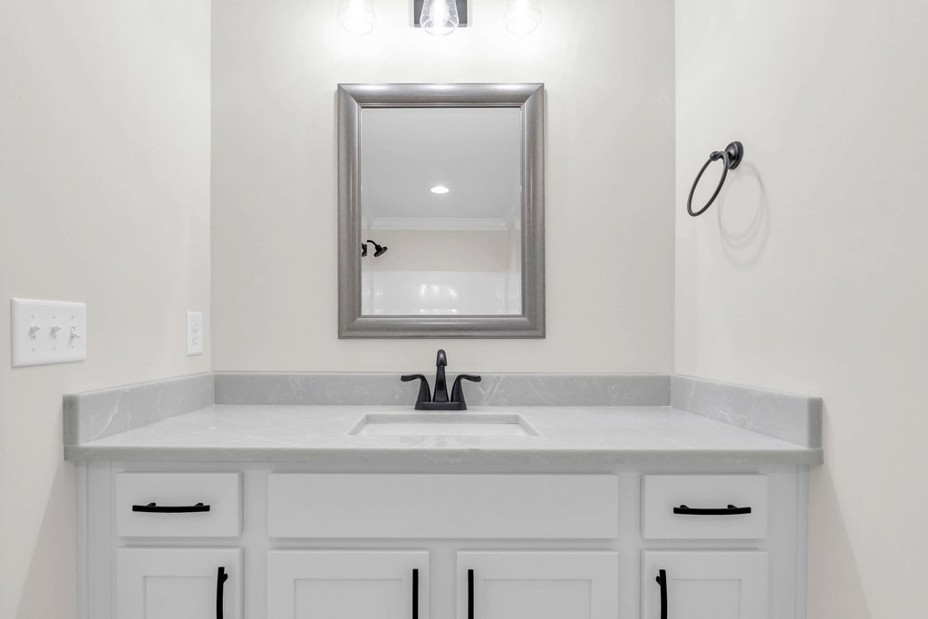 Chattanooga, Tennessee, 37421, United States, 5 Bedrooms Bedrooms, ,4 BathroomsBathrooms,Residential,Forsale,2009582