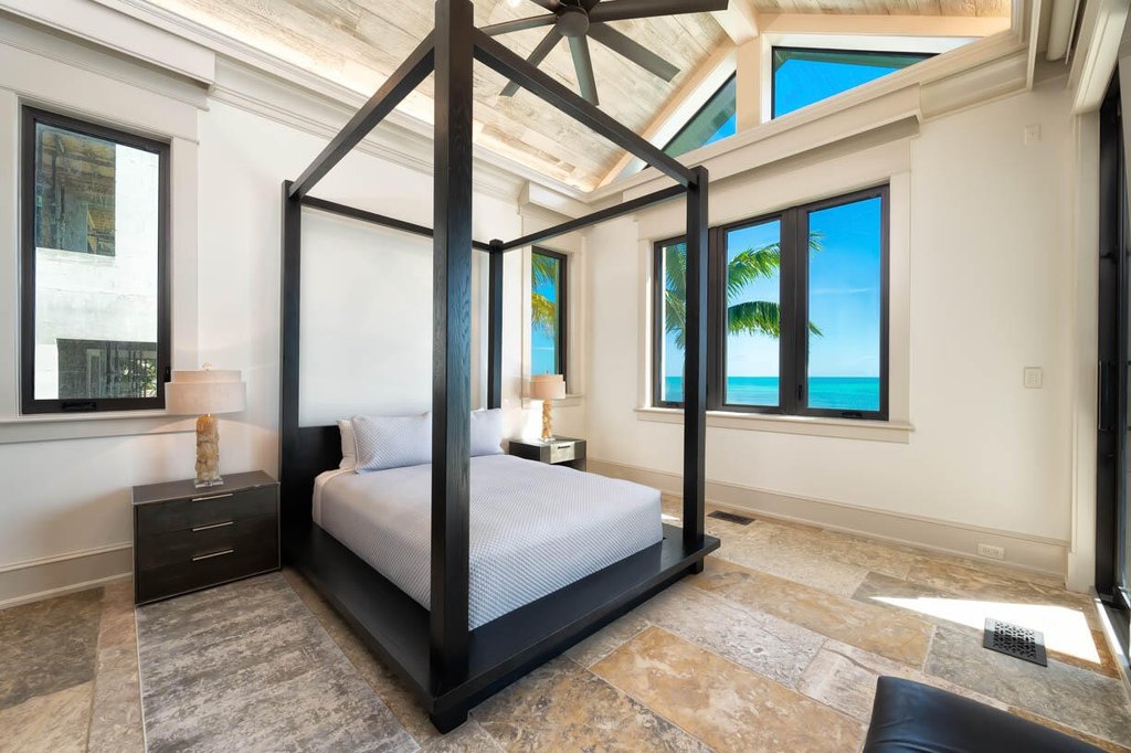 Duck Key, Florida, 33050, United States, 3 Bedrooms Bedrooms, ,4 BathroomsBathrooms,Residential,Forsale,2004353