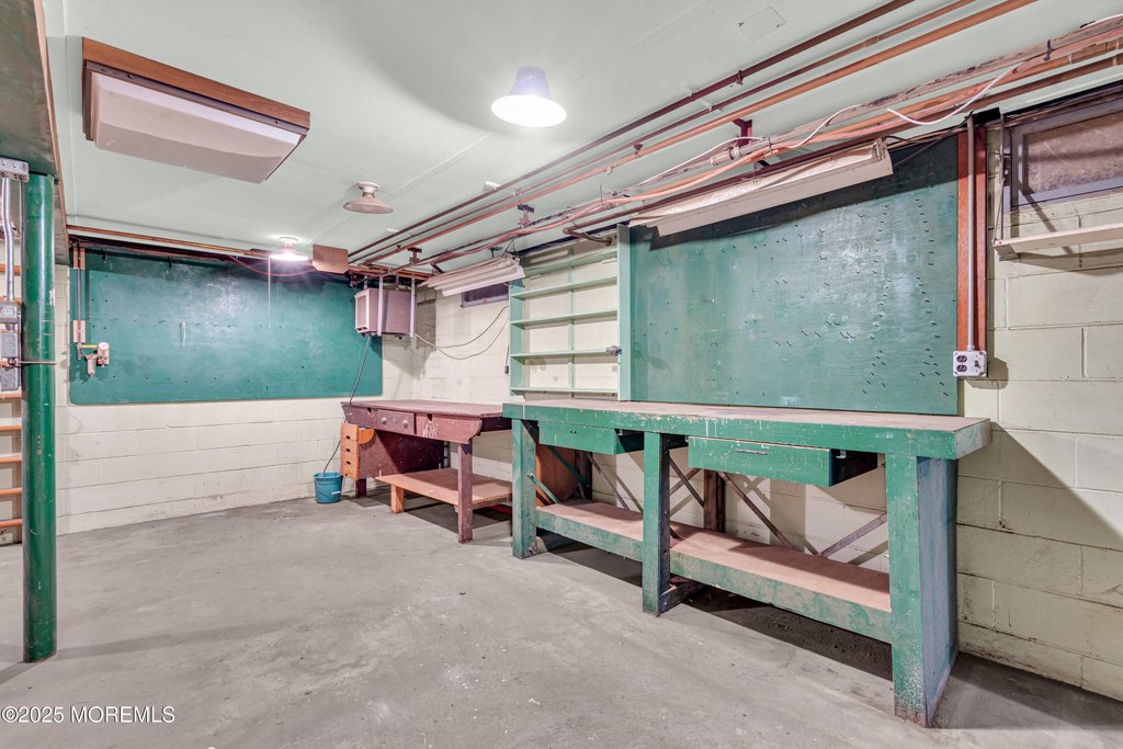 Toms River, New Jersey, 08753, United States, 4 Bedrooms Bedrooms, ,2 BathroomsBathrooms,Residential,Forsale,1994042