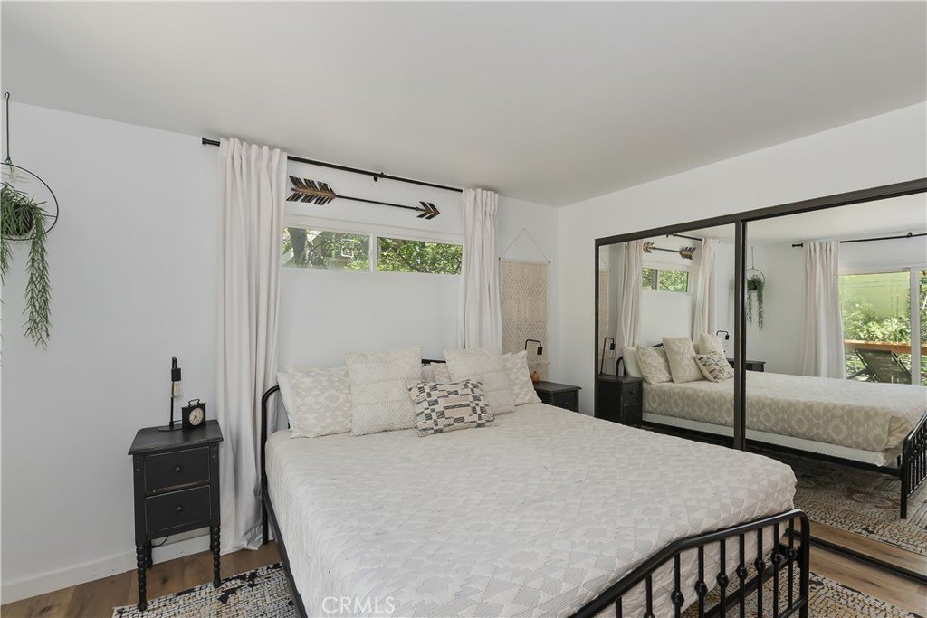 Lake Arrowhead, California, 92352, United States, 4 Bedrooms Bedrooms, ,2 BathroomsBathrooms,Residential,Forsale,2004074