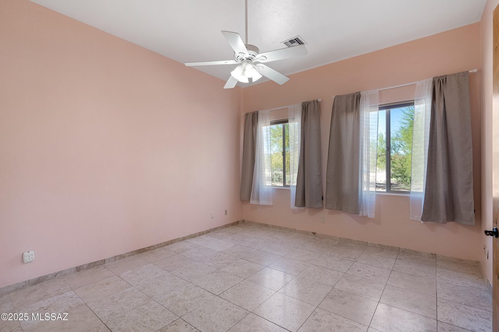 Tucson, Arizona, 85755, United States, 4 Bedrooms Bedrooms, ,5.5 BathroomsBathrooms,Residential,Forsale,1990104