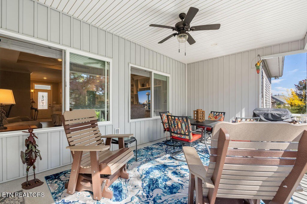 Loudon, Tennessee, 37774, United States, 3 Bedrooms Bedrooms, ,2 BathroomsBathrooms,Residential,Forsale,1999458