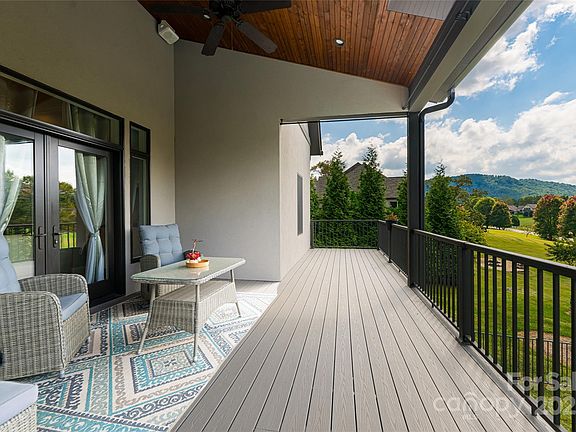 Fletcher, North Carolina, 28732, United States, 4 Bedrooms Bedrooms, ,5 BathroomsBathrooms,Residential,Forsale,1986013