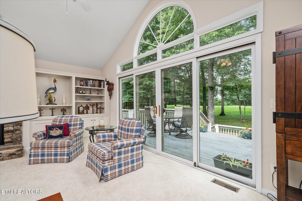 Crossville, Tennessee, 38558, United States, 3 Bedrooms Bedrooms, ,2 BathroomsBathrooms,Residential,Forsale,1953765