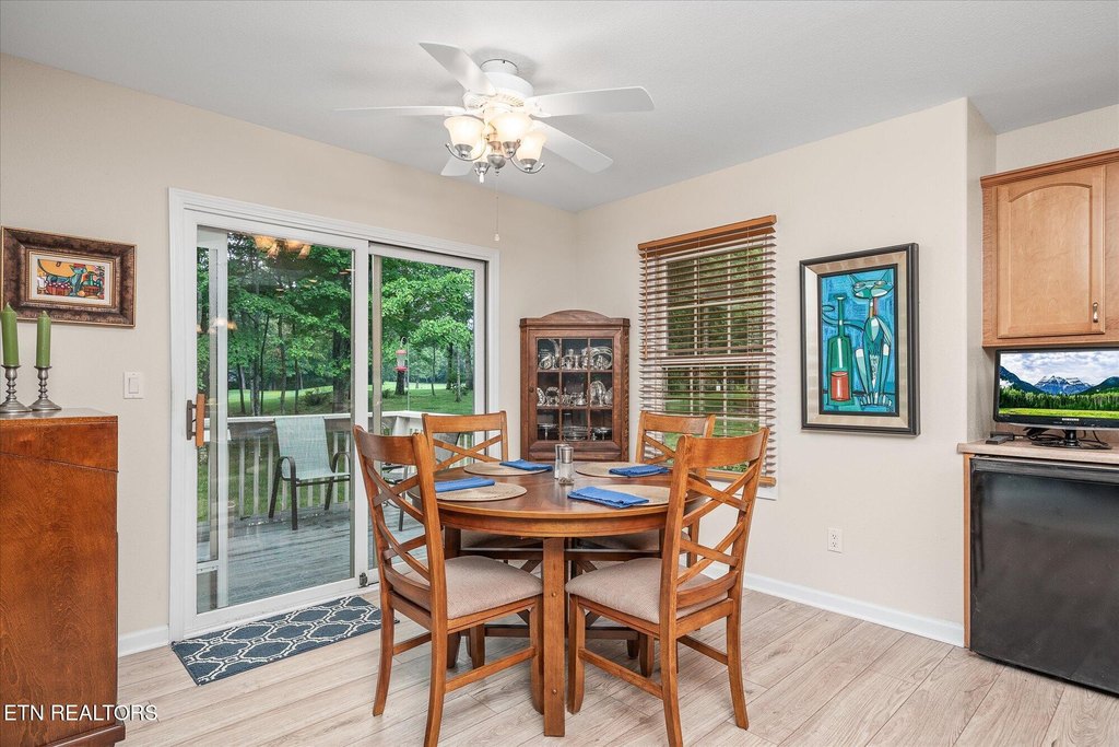 Crossville, Tennessee, 38558, United States, 3 Bedrooms Bedrooms, ,2 BathroomsBathrooms,Residential,Forsale,1953765