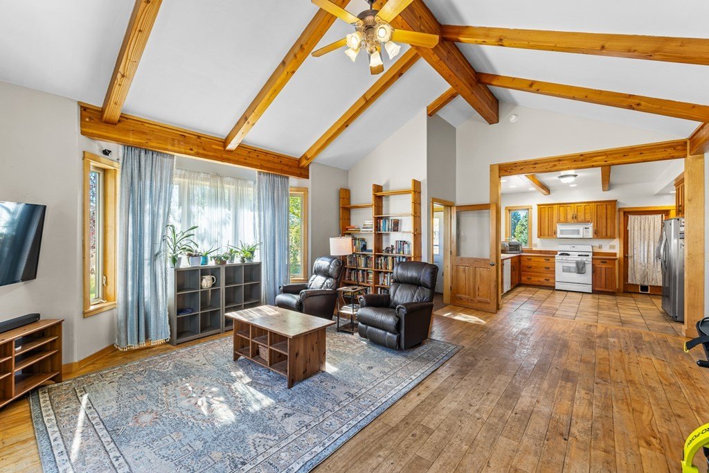 McCall, Idaho, 83638, United States, 3 Bedrooms Bedrooms, ,2 BathroomsBathrooms,Residential,Forsale,1996722