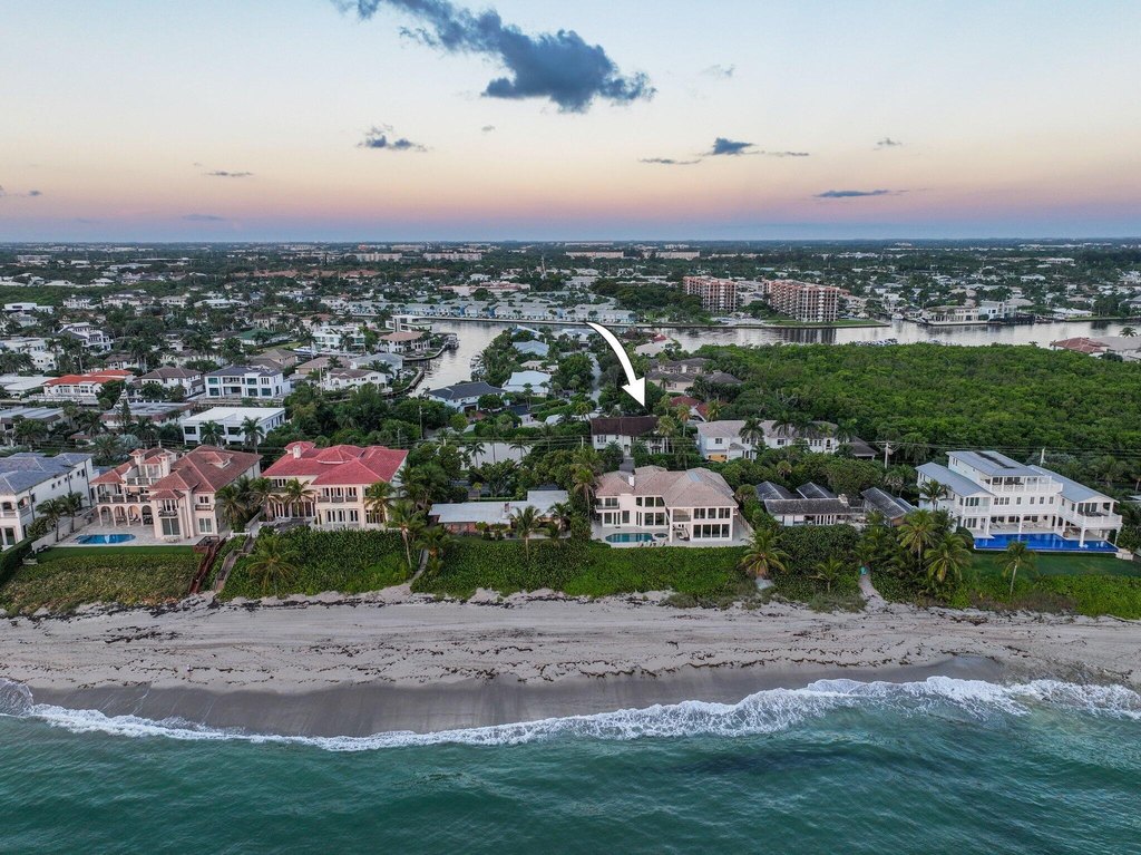 Highland Beach, Florida, 33487, United States, 3 Bedrooms Bedrooms, ,3 BathroomsBathrooms,Residential,Forsale,1996318