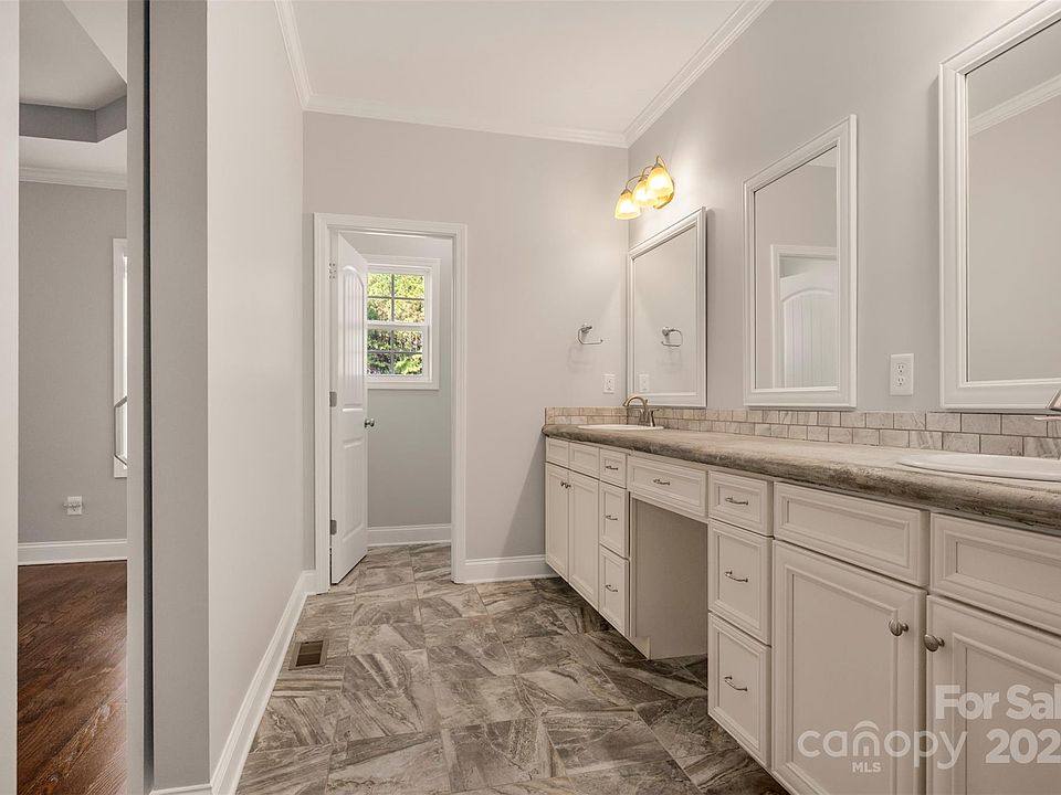 Bostic, North Carolina, 28018, United States, 3 Bedrooms Bedrooms, ,2 BathroomsBathrooms,Residential,Forsale,1985990