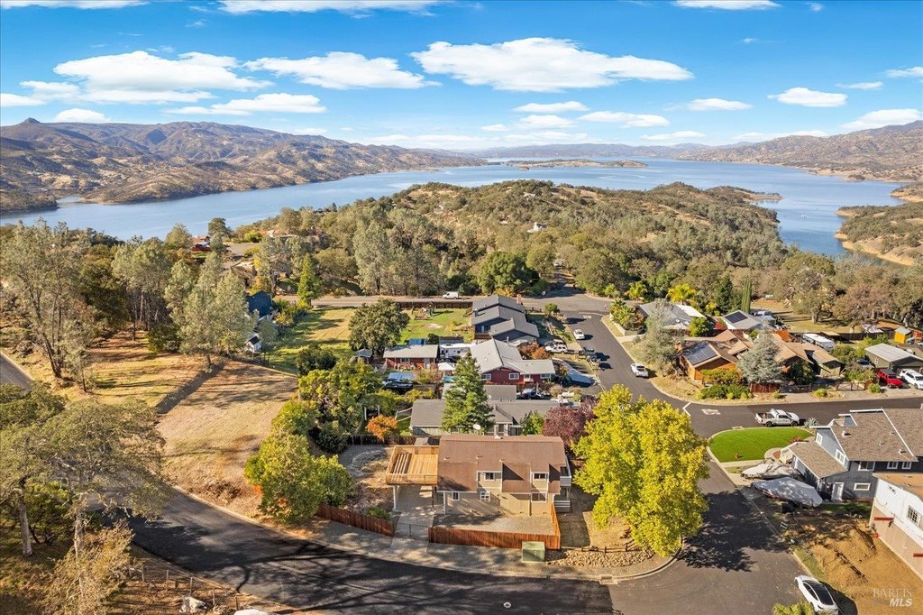 Napa, California, 94558, United States, 3 Bedrooms Bedrooms, ,2 BathroomsBathrooms,Residential,Forsale,2004743