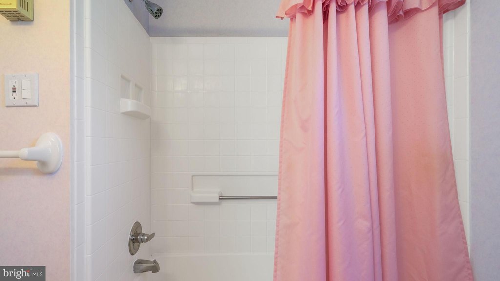 WARMINSTER, Pennsylvania, 18974, United States, 4 Bedrooms Bedrooms, ,3.5 BathroomsBathrooms,Residential,Forsale,1973392