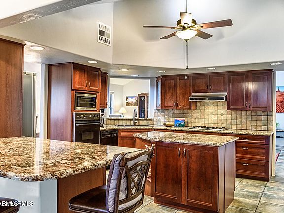 Sedona, Arizona, 86351, United States, 3 Bedrooms Bedrooms, ,2 BathroomsBathrooms,Residential,Forsale,1990074