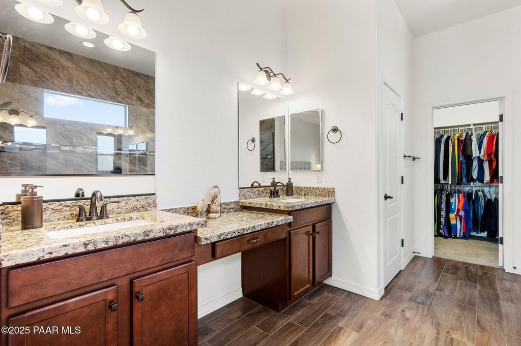 Prescott Valley, Arizona, 86315, United States, 3 Bedrooms Bedrooms, ,2 BathroomsBathrooms,Residential,Forsale,1994049