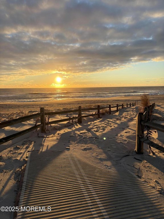 Seaside Park, New Jersey, 08752, United States, 3 Bedrooms Bedrooms, ,2 BathroomsBathrooms,Residential,Forsale,1994018